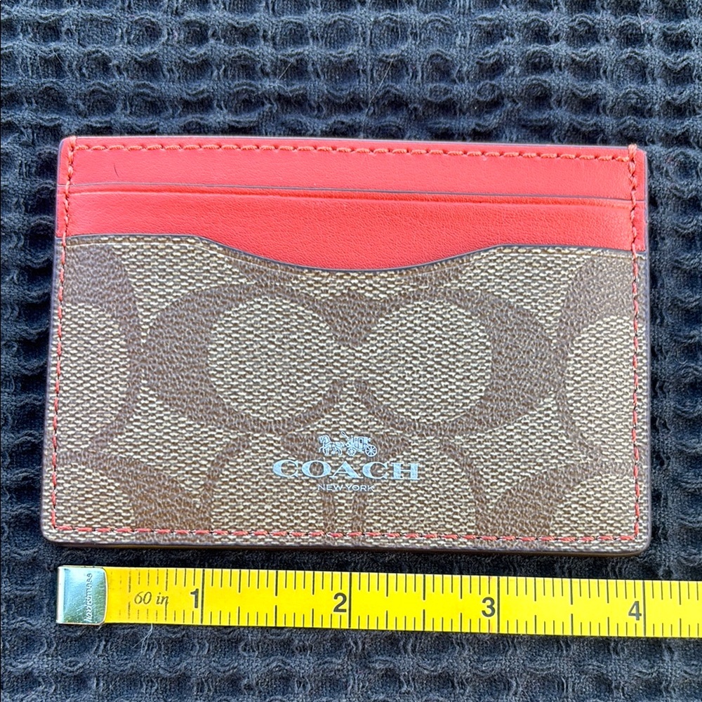 NWOT Coach leather credit card wallet